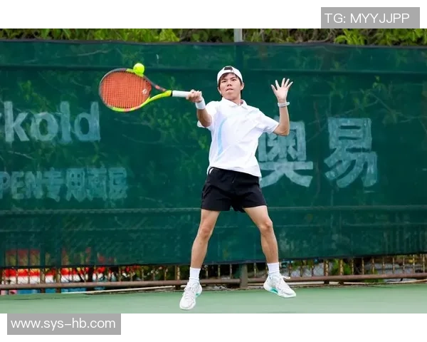 深圳网球队在城市联赛中以64分稳居榜首竞争激烈引人关注 深圳网球队在城市联赛中以64分稳居榜首竞争激烈引人关注